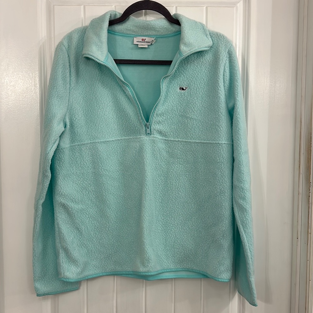 Vineyard Vines pullover sweatshirt, size M, color turquoise